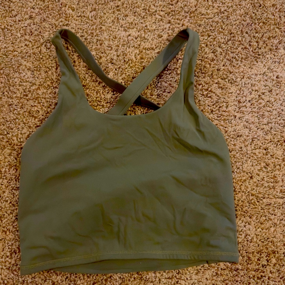 Crisscross back sports bra size XL ￼